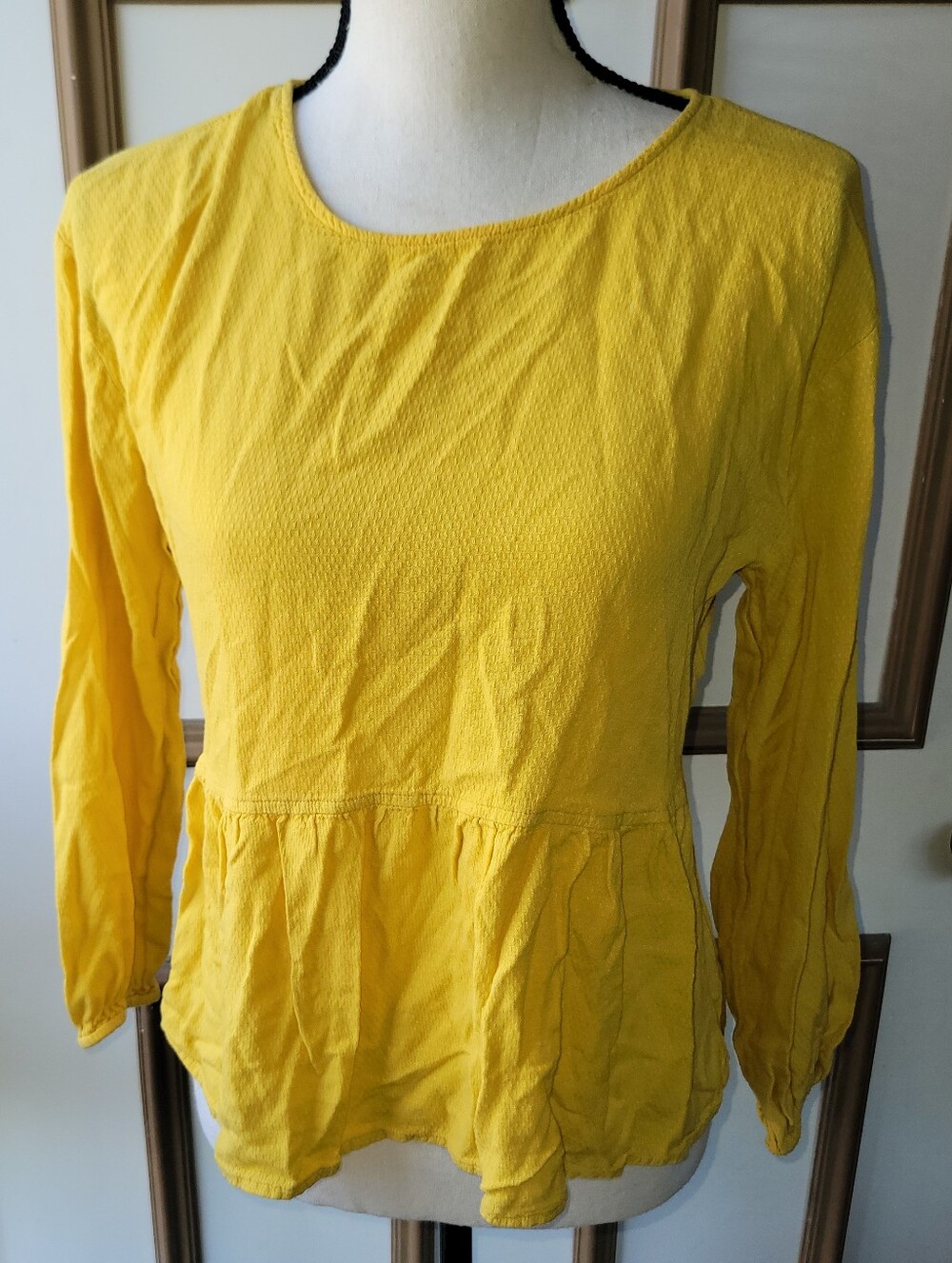 🔥5/$20 LOFT Yellow Peplum Long-Sleeve Top